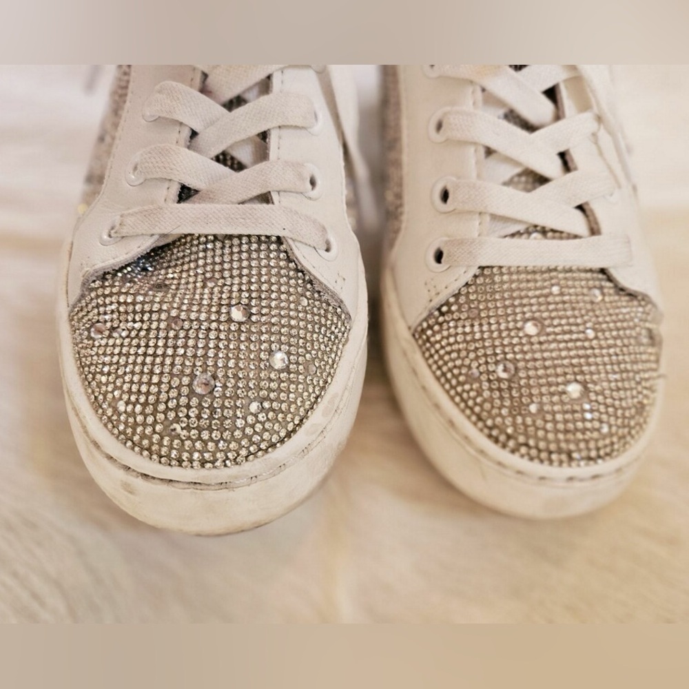 Steve Madden Blade-R Rhinestone Platform Sneakers | Size 6.5M